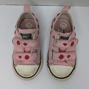Converse Rose Heart Embroidered Sneaker 6T